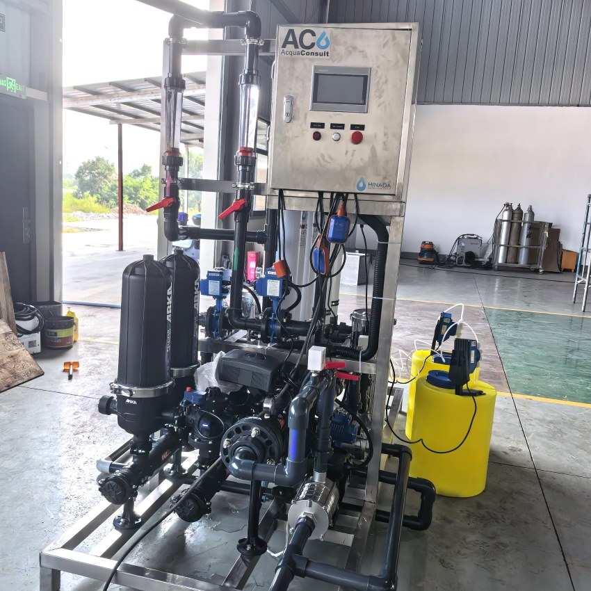 Ultrafiltration system river water treatment