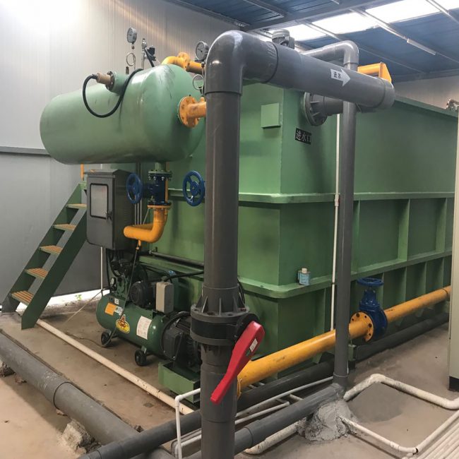 DAF System for industrial wastewater treatment oil grease remover