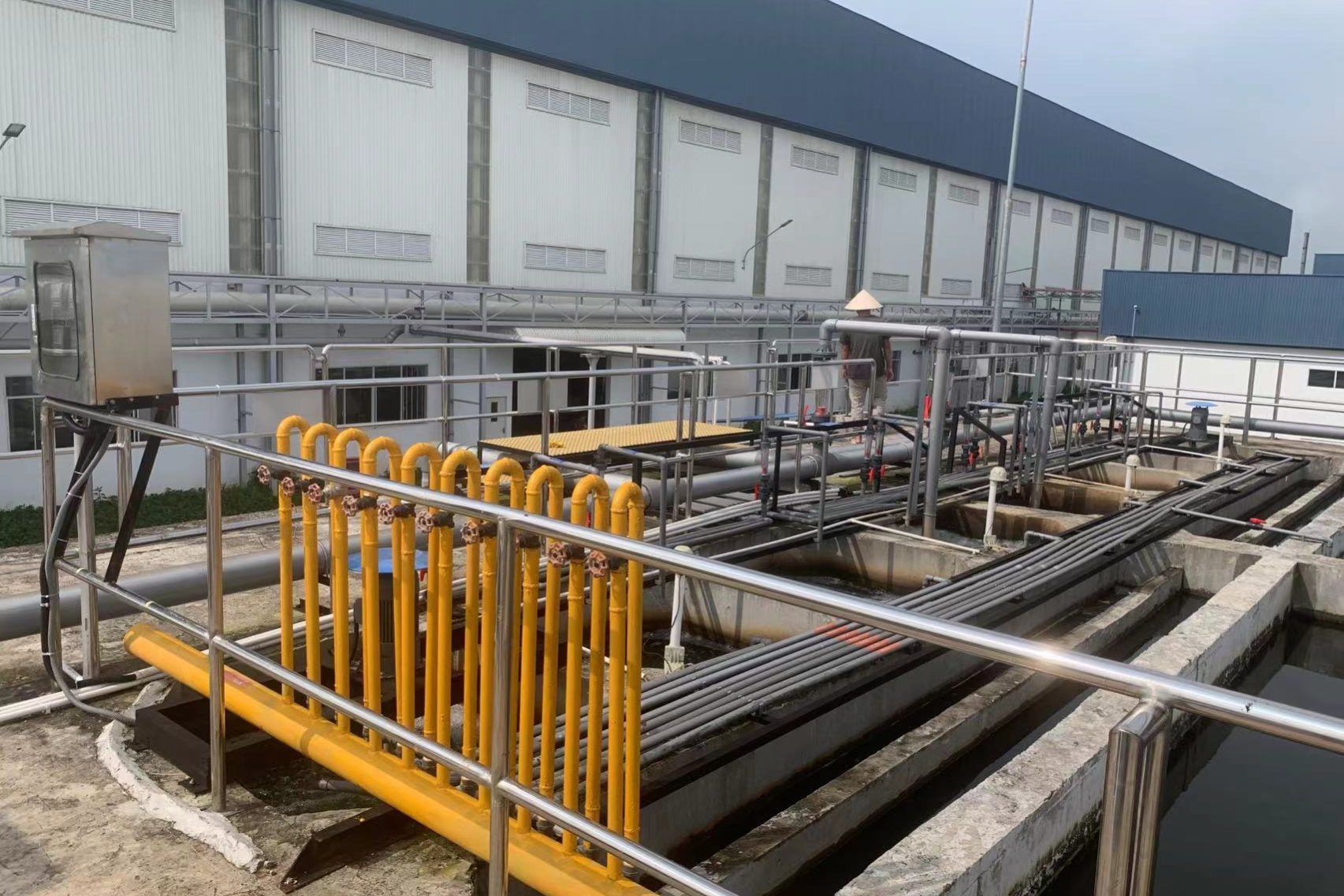 oily wastewater treatment process solution project